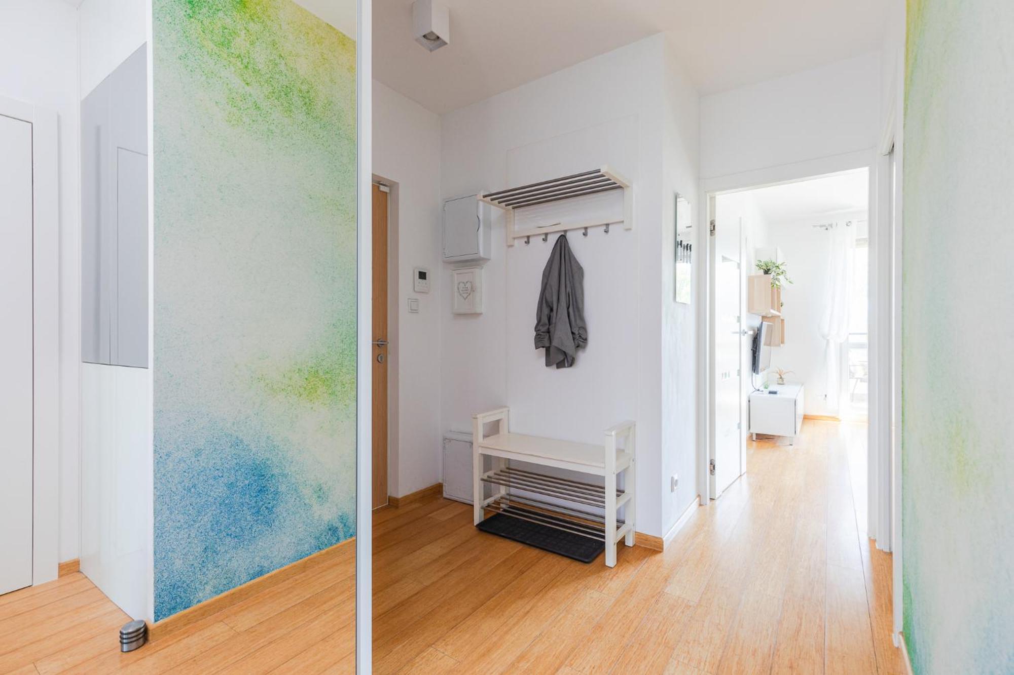 Super Kierbedzia Apartment Warschau